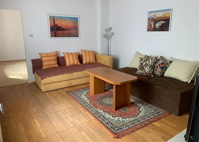 Comfortable, Family-friendly And Located Apartment *