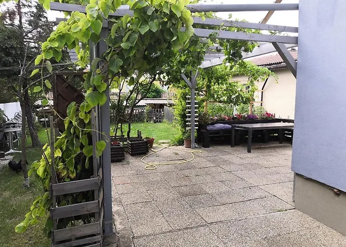 Apartment Comfortable, Family-friendly And Located Guntramsdorf